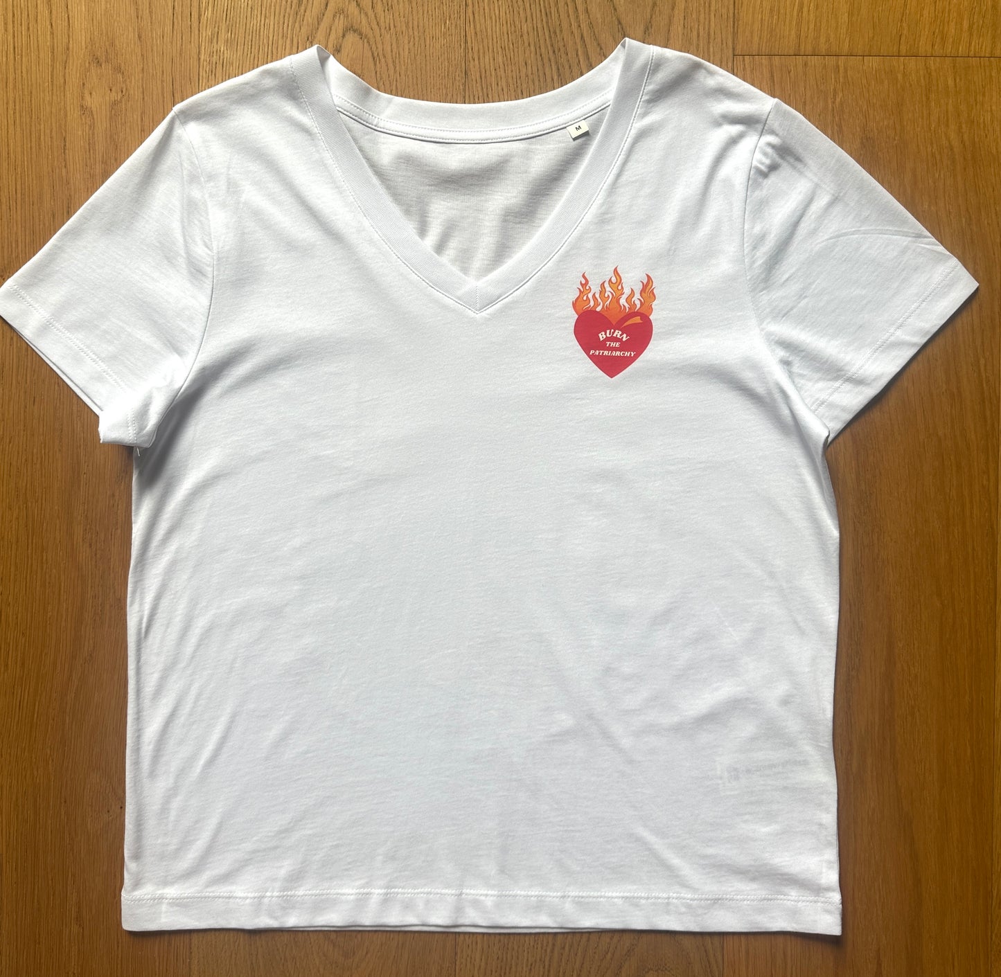 Tee-shirt col V BURN THE PATRIARCHY
