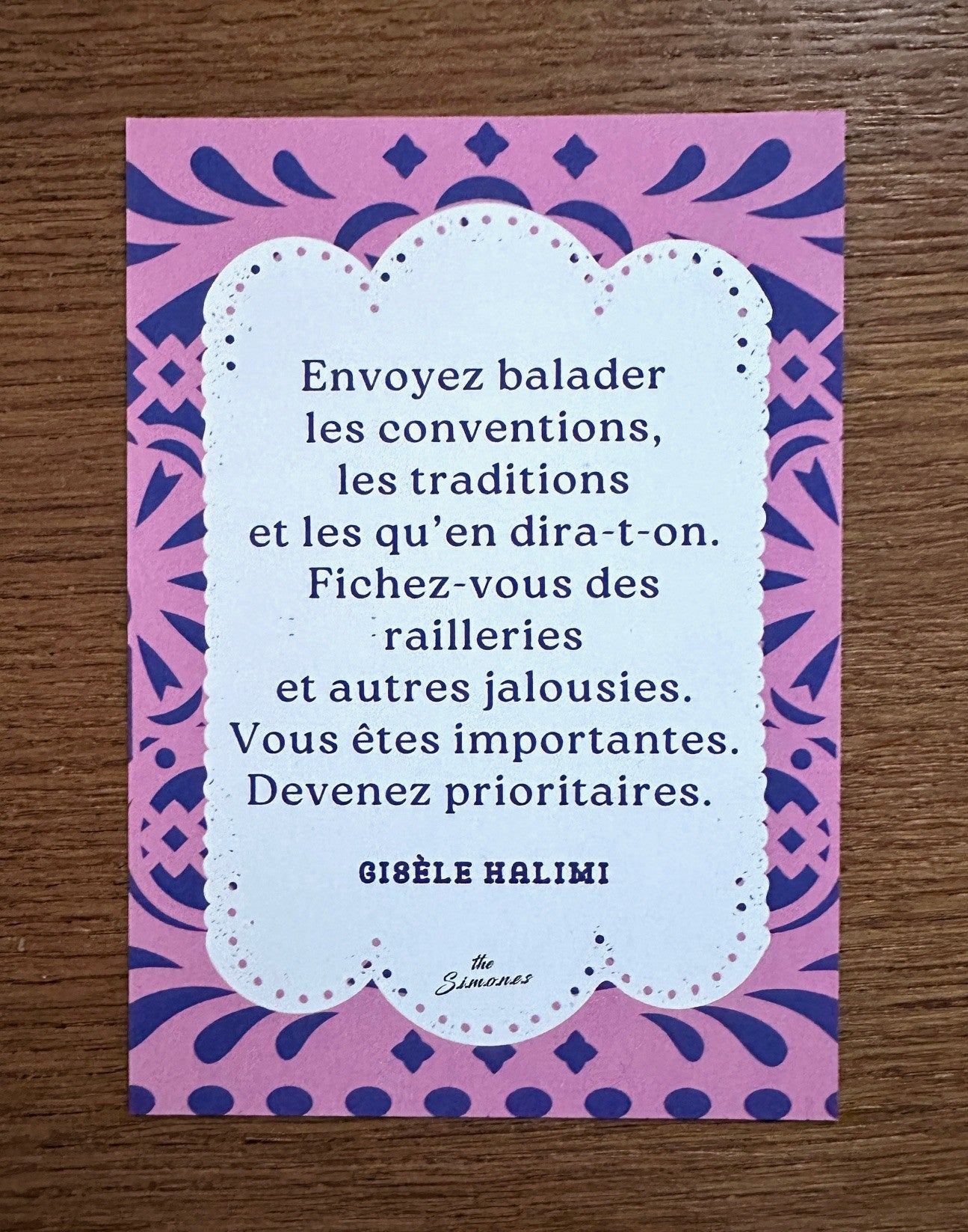 Lot de 4 cartes postales - LES INDOMPTABLES