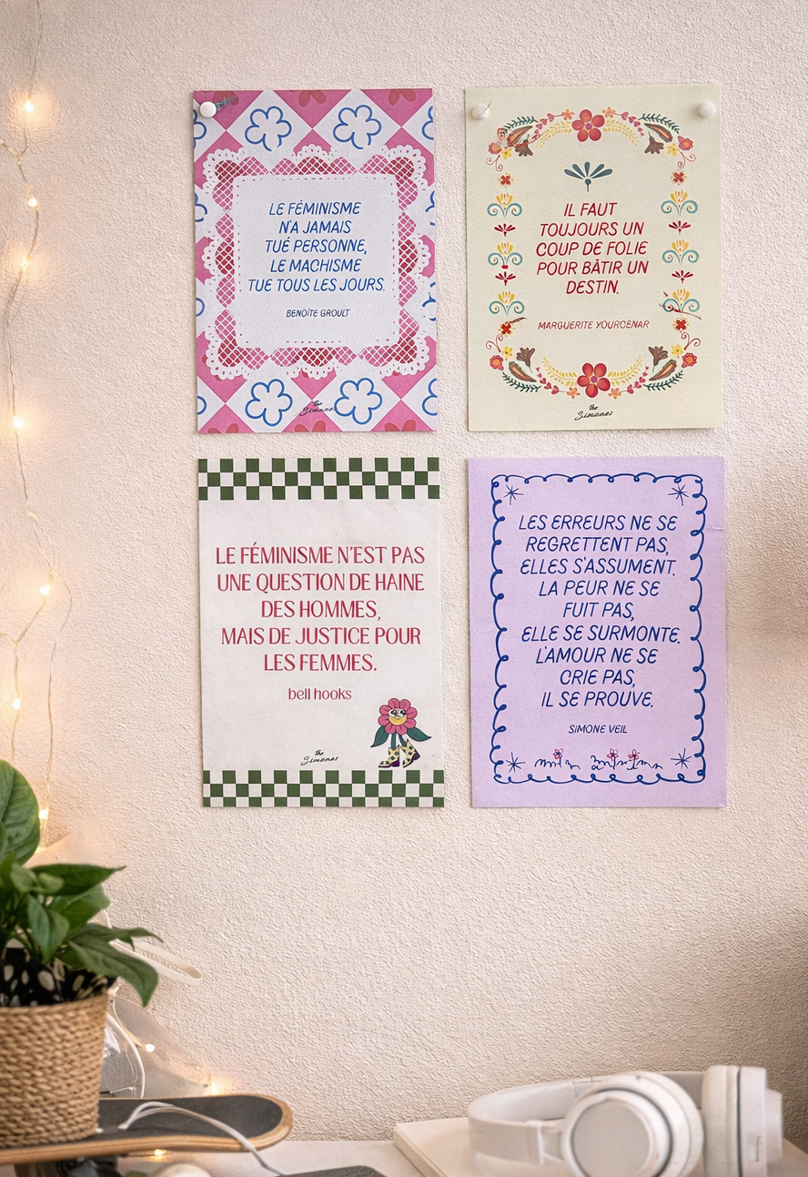 Lot de 4 cartes postales - LES INSOUMISES
