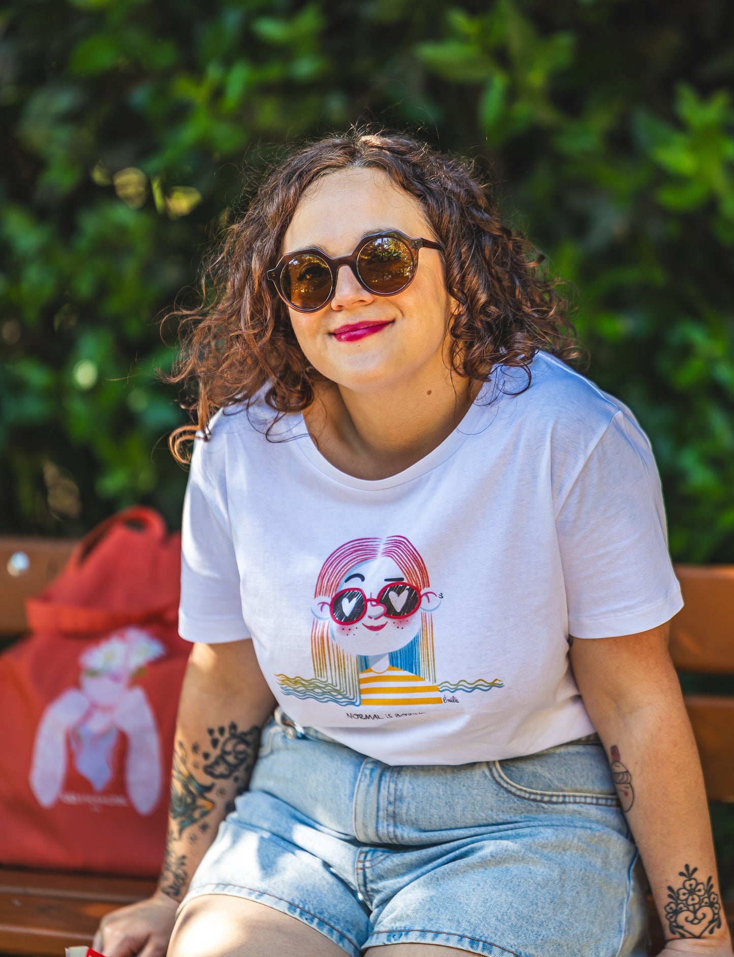 Tee-shirt NORMAL IS BORING - Collab' Emilie Theillard