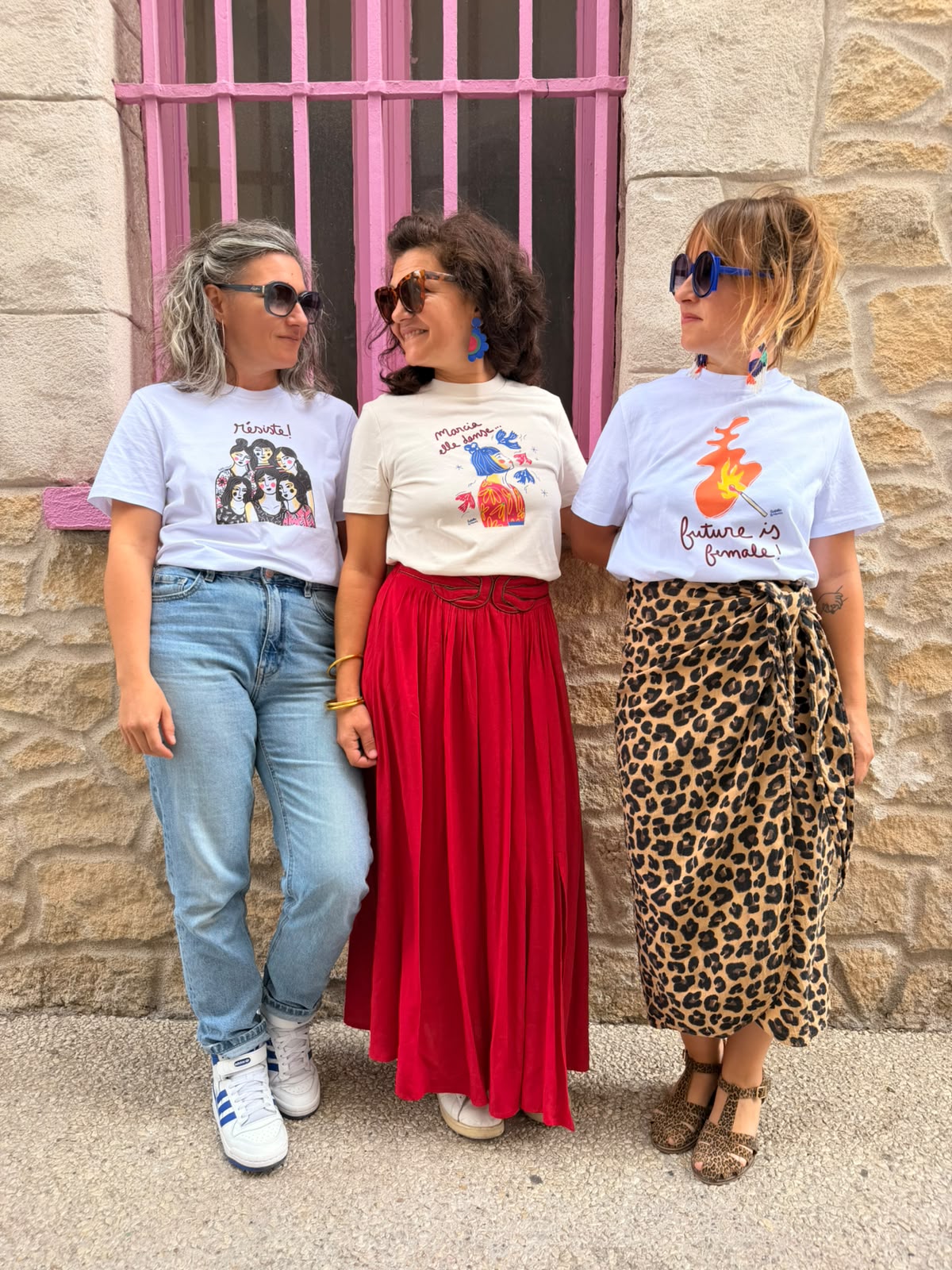Tee-shirt RESISTE - Collab' Paillettes et Mimosas